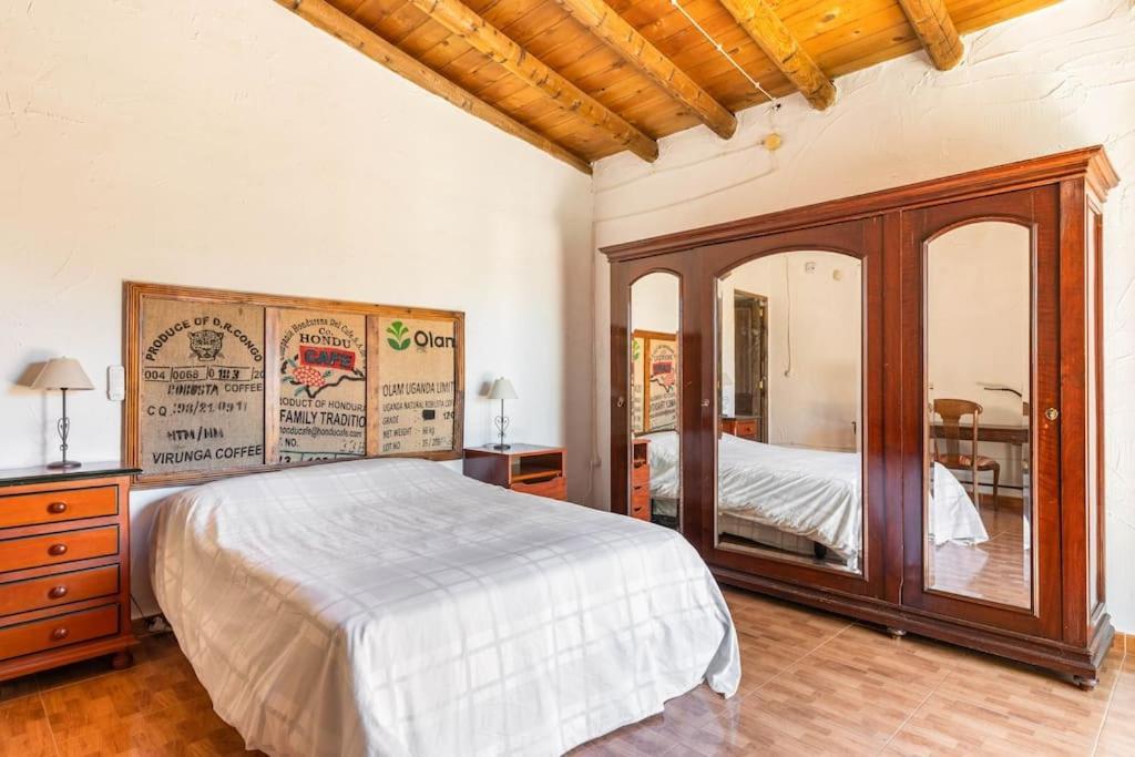 Casa Rural Navalonguilla Con Piscina Santa Olalla del Cala Exterior foto